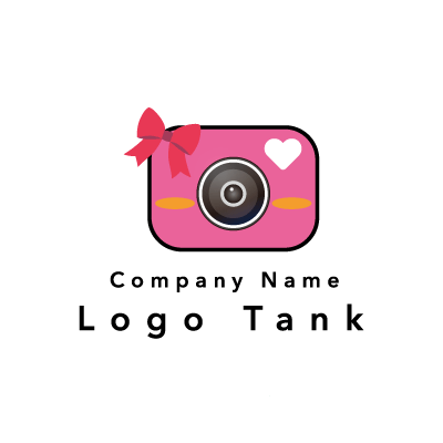 可愛いカメラのロゴ ピンク / 女性 / カメラ / シンプル / キュート / ポップ / ショップ / 写真 / ネット / ロゴ作成 / ロゴマーク / ロゴ / 制作 /,ロゴタンク,ロゴ,ロゴマーク,作成,制作