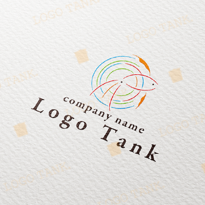 水の波紋と金魚のロゴ