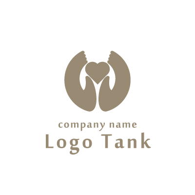 ハートを包み込む手のロゴ 未設定,ロゴタンク,ロゴ,ロゴマーク,作成,制作