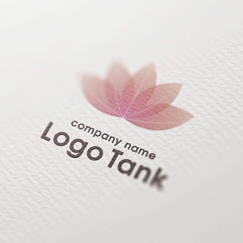 ロゴを紙に印刷したイメージ | 蓮の花をモチーフにしたロゴ