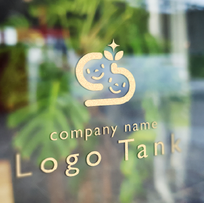 カッティングシート作成 | アルファベットのSと笑顔・双葉をイメージしたロゴ