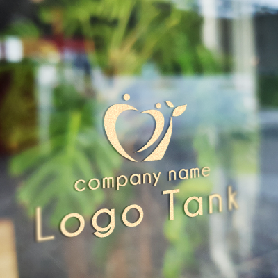 カッティングシート 作成 | 思いやりと成長のロゴ