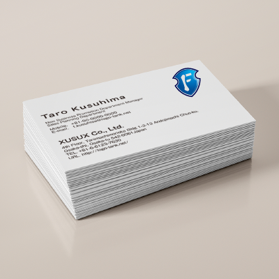 名刺・ショップカード 作成 | 青い盾とFマークのロゴ