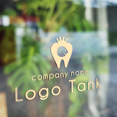 カッティングシート 作成 | 王冠と歯のロゴ