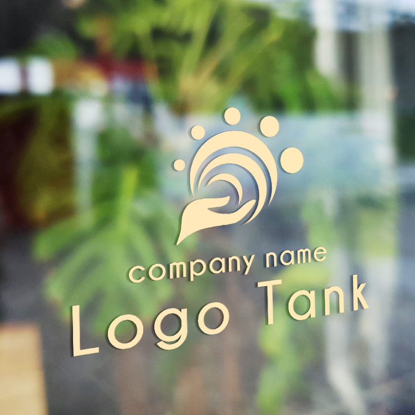 手のひらに太陽 手/掌/太陽/自然/治癒/力/パワー/エネルギー/温かさ/オレンジ/黄色/ポジティブ/ネイチャー/ /,ロゴタンク,ロゴ,ロゴマーク,作成,制作