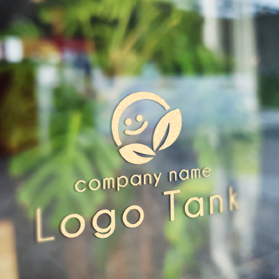 カッティングシート 作成 | 笑顔と葉っぱのロゴ