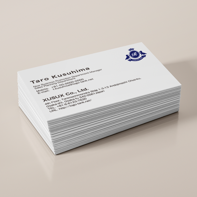 犬のシルエットがエレガントな印象のエンブレムロゴ エンブレム / 盾 / エレガント / 犬 / ダックスフント / 動物 / DOG / elegant / 上質 / 王冠 / サロン / トリミング / ドッグカフェ / カフェ /,ロゴタンク,ロゴ,ロゴマーク,作成,制作