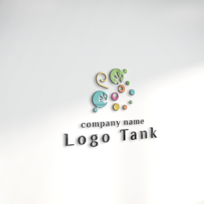 立体・カルプ看板作成 | カラフルなカメレオンをモチーフにしたロゴ