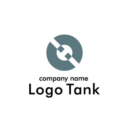 円形で、斜めに分割されたロゴ