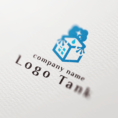 カエルが水漏れから家屋を守るイメージのロゴ