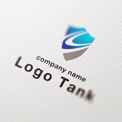 盾とアルファベットのUをモチーフにしたロゴ