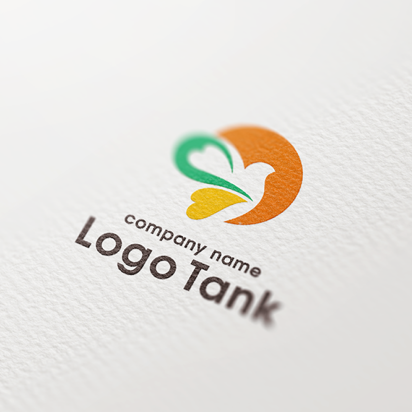 育みをイメージした鳥のロゴ