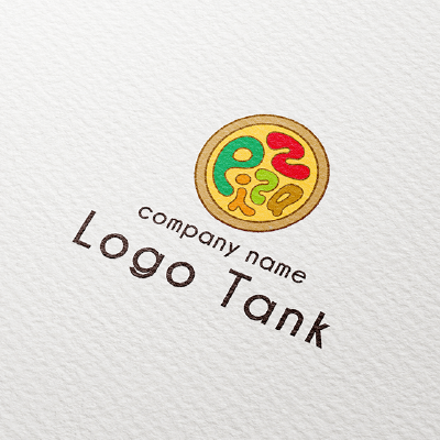 ピザをイメージした「Pizza」のロゴ