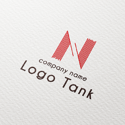 直線で構成された「N」のロゴ