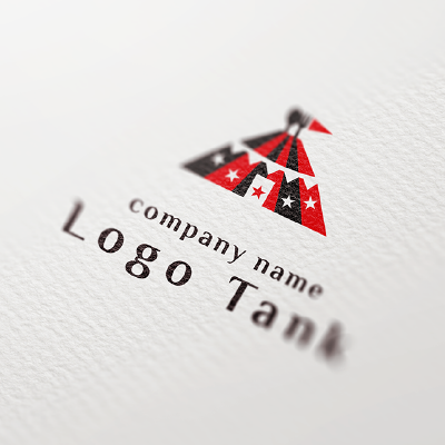 サーカスのテントとカトラリーをモチーフにしたロゴ