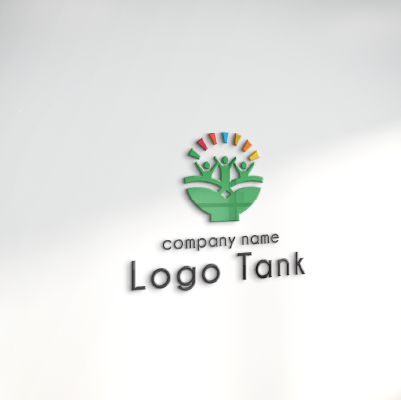 立体・カルプ看板作成 | 器の形をモチーフにした緑の大地と子供達のロゴ