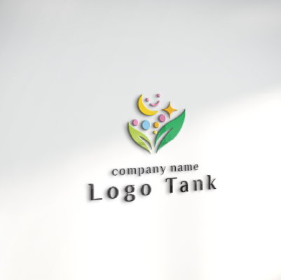 立体・カルプ看板作成 | 双葉と三日月、笑顔をモチーフにしたロゴ