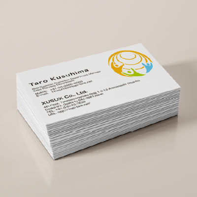 球体と人との繋がりロゴ 球/ボール/円/丸/地球/バランスボール/人/繋がり/輪/サークル/ナチュラル/シンプル/ /,ロゴタンク,ロゴ,ロゴマーク,作成,制作