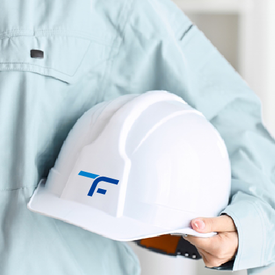 ヘルメット、ステッカー 作成 | TとFのロゴ