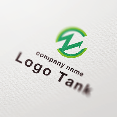 アルファベットのC・N・矢印をモチーフにしたロゴ