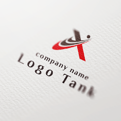 アルファベットのX・3本の矢をモチーフにしたロゴ