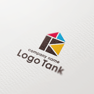 パーツが組み合わさったKハウス