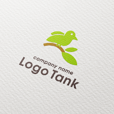 木の枝に止まった鳥のロゴ