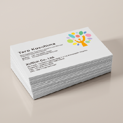 健やかで活き活き感溢れるロゴ 人/木/樹/葉/自然/健康/健やか/明るい/ポジティブ/幸せ/未来/成長/クリニック/教育/介護/福祉/スクール/施設/医院/カラフル/ナチュラル/ポップ/ /,ロゴタンク,ロゴ,ロゴマーク,作成,制作