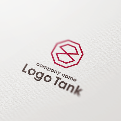 八角形ベースのロゴ