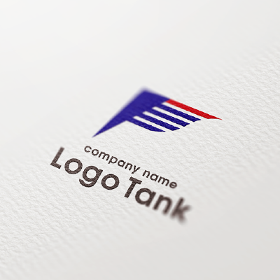 頂きになびくフラッグF