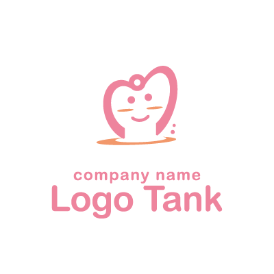 ピンクのハートのロゴ